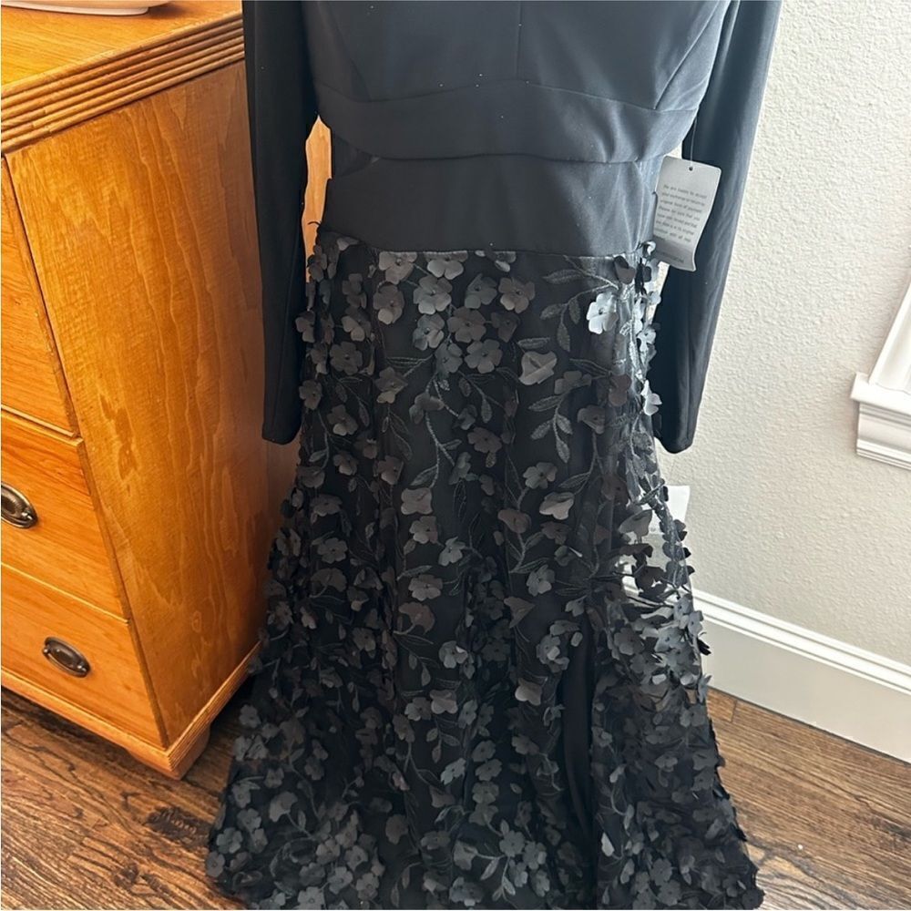 Xscape  Dress - Picture 6 of 9